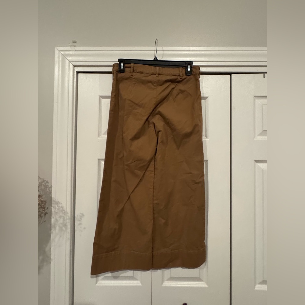 Abercrombie & Fitch Brown Cropped Pants - Picture 2 of 4